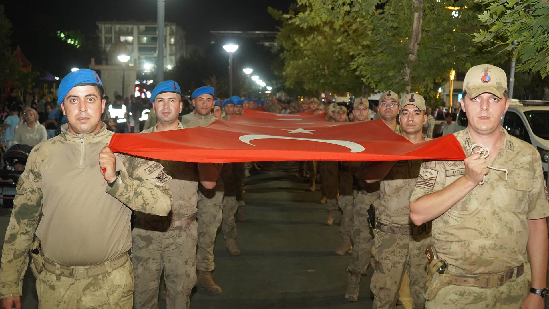 Bismil’de 15 Temmuz Şehitlerini Anma Programı Düzenlendi 19