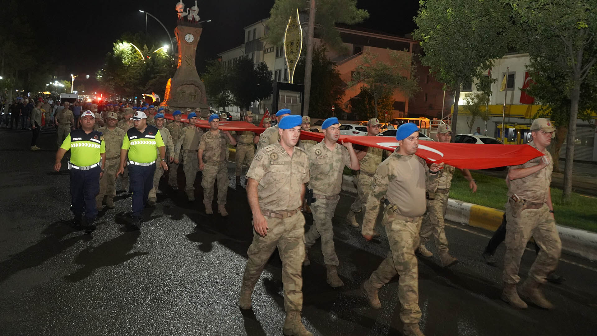 Bismil’de 15 Temmuz Şehitlerini Anma Programı Düzenlendi 24