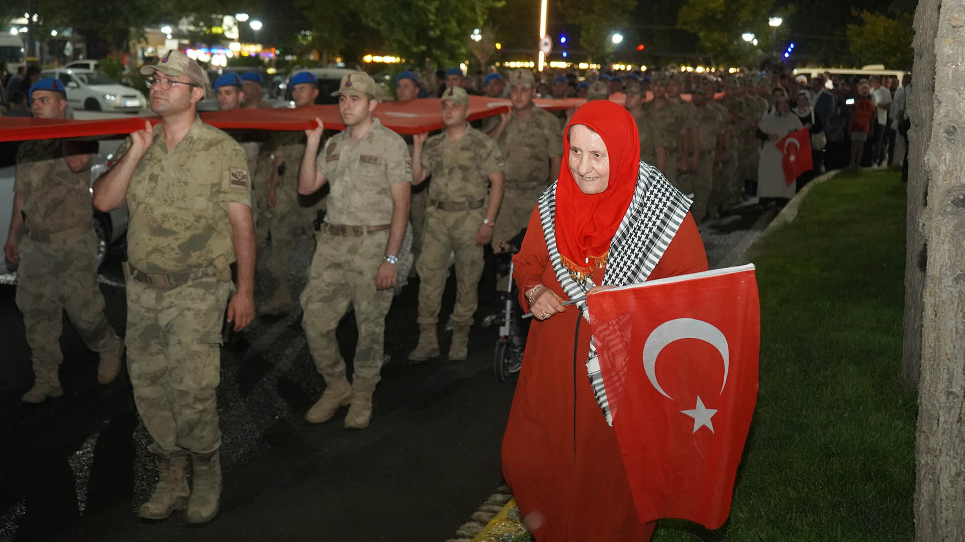 Bismil’de 15 Temmuz Şehitlerini Anma Programı Düzenlendi 25