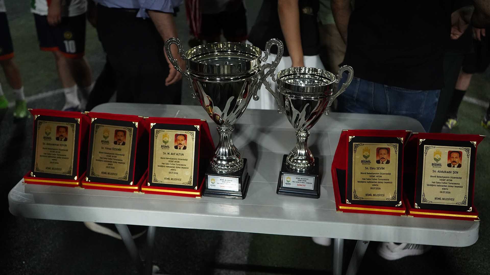 Bismil'de Vedat Aydın Futbol Turnuvası Tamamlandı, Şampiyon No21 Playstation Oldu 15
