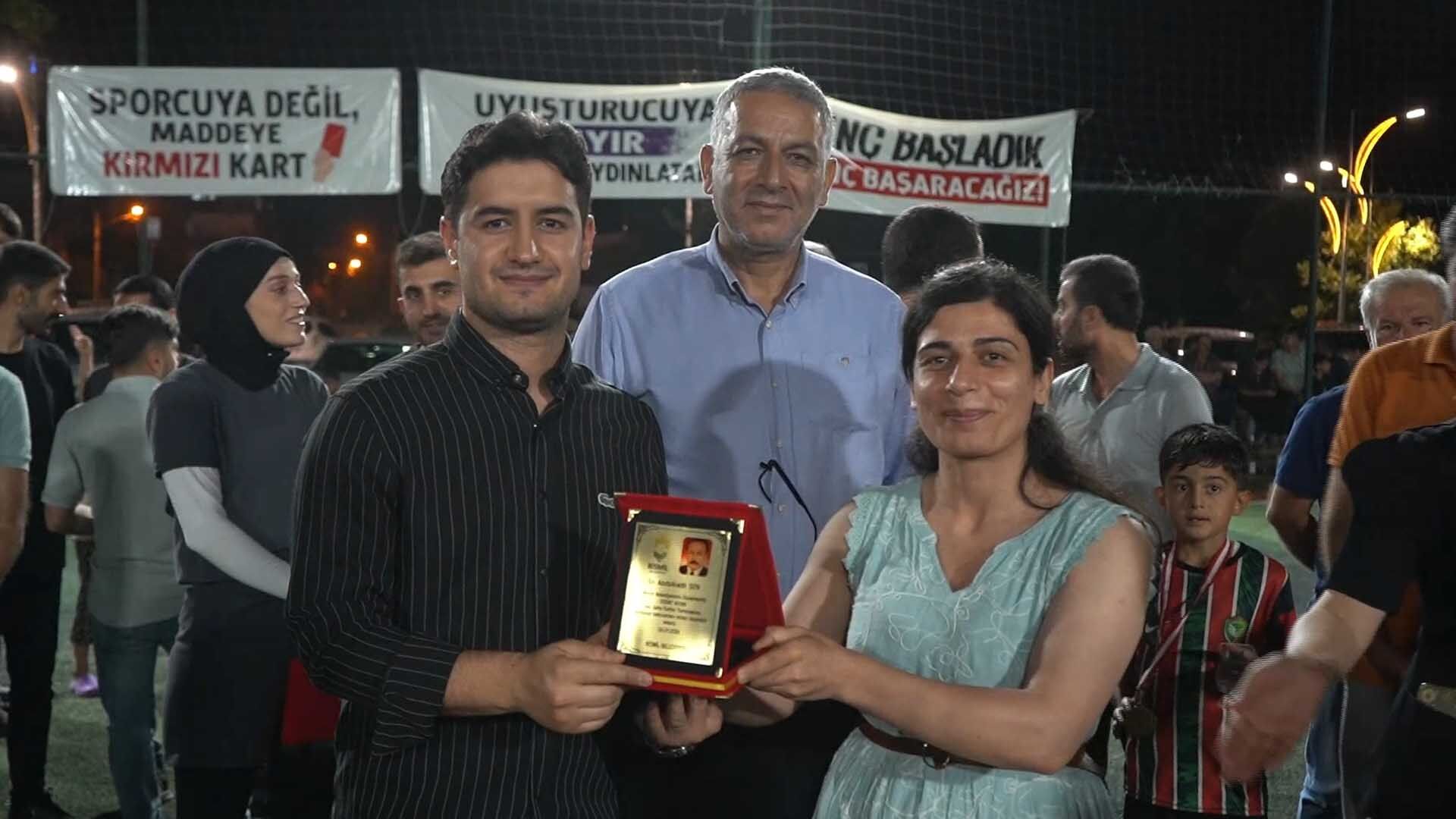 Bismil'de Vedat Aydın Futbol Turnuvası Tamamlandı, Şampiyon No21 Playstation Oldu 16