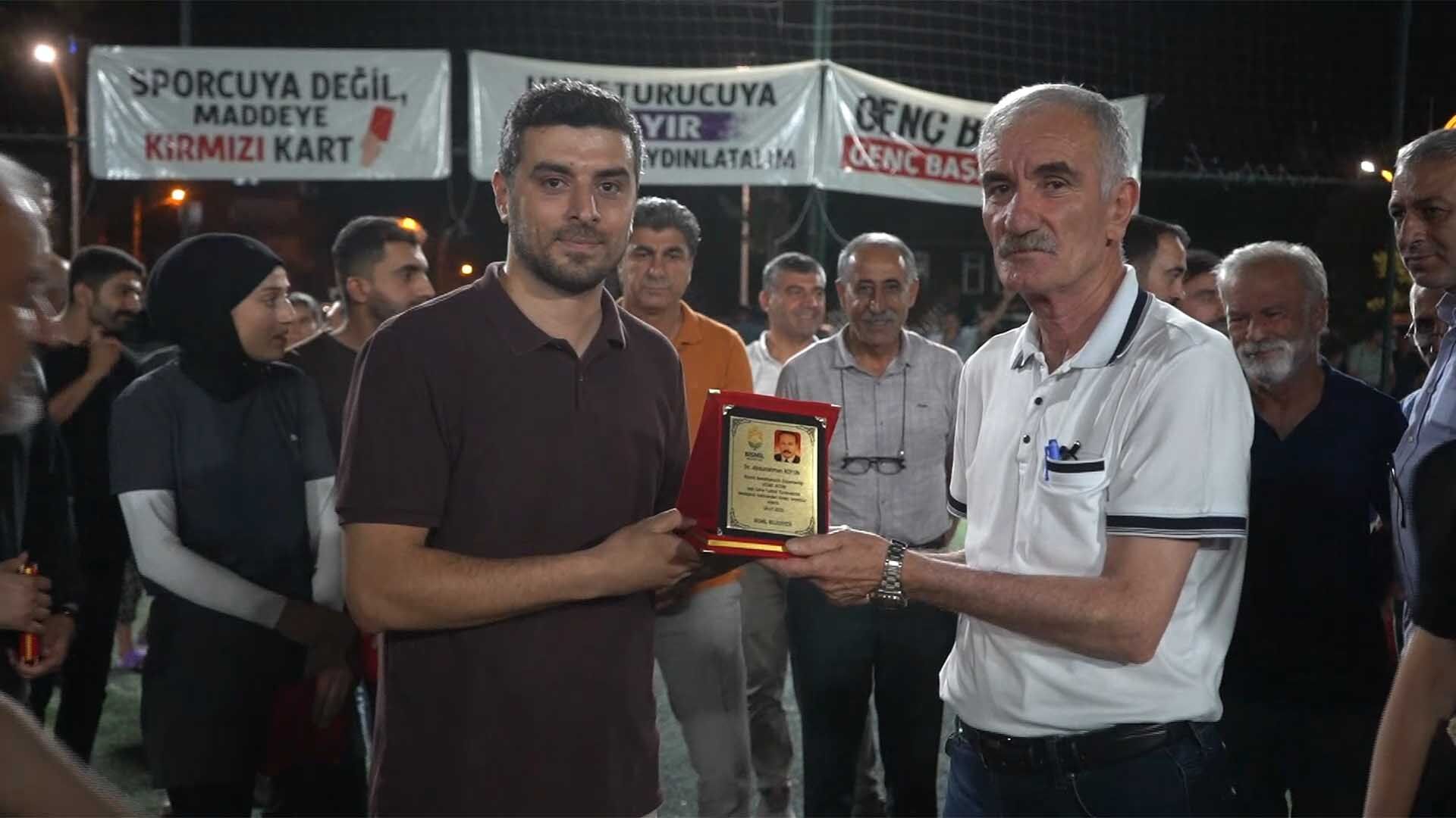 Bismil'de Vedat Aydın Futbol Turnuvası Tamamlandı, Şampiyon No21 Playstation Oldu 23