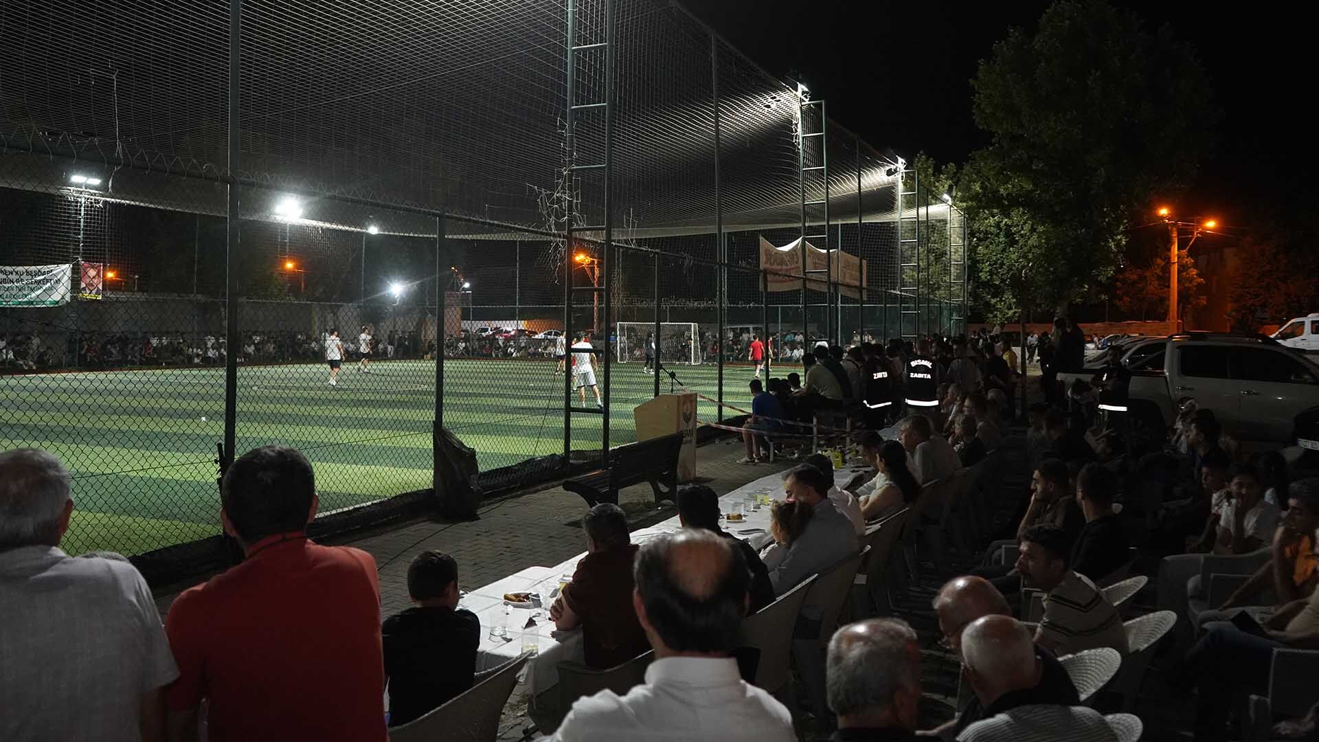 Bismil'de Vedat Aydın Futbol Turnuvası Tamamlandı, Şampiyon No21 Playstation Oldu 9