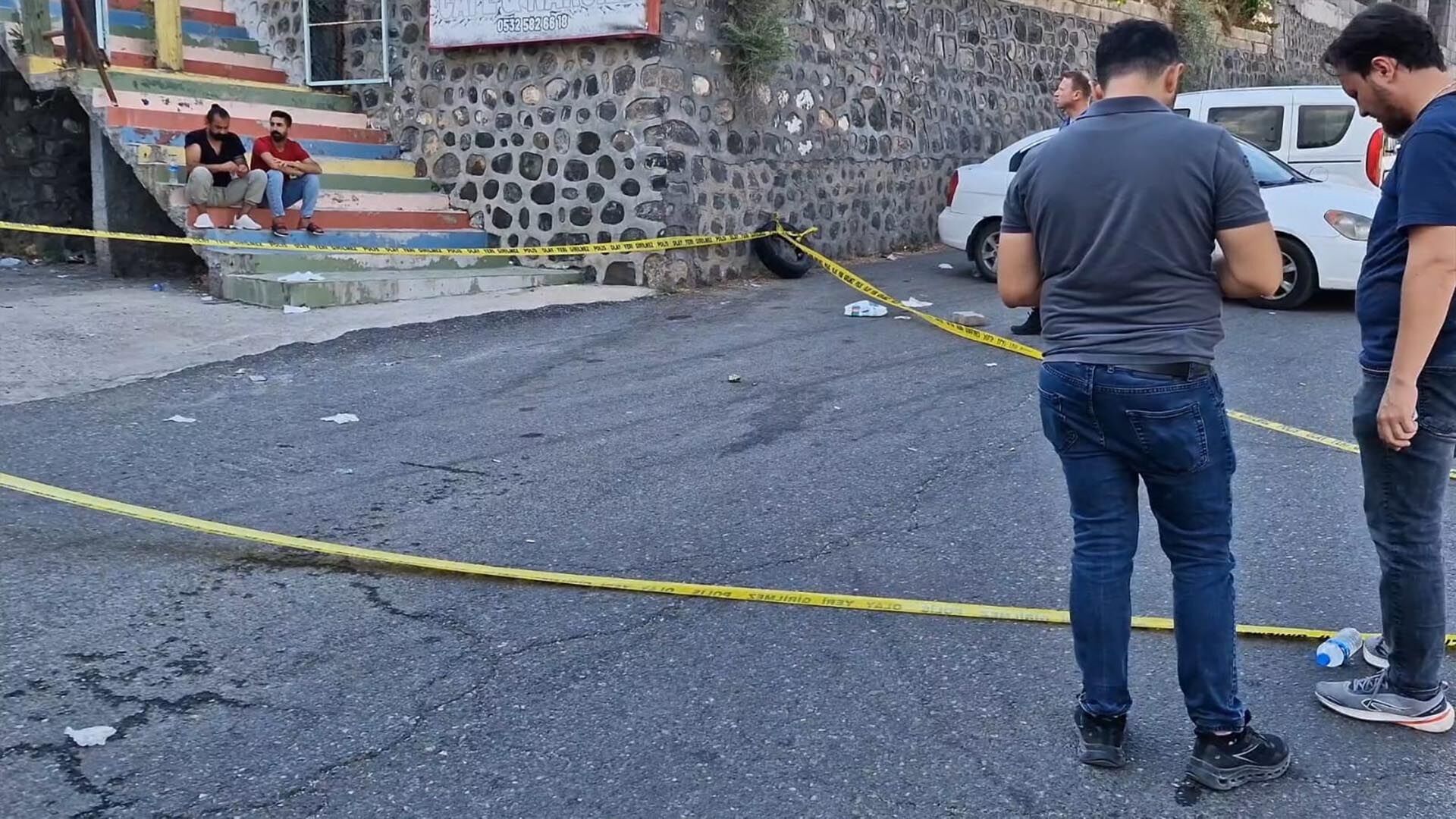 Diyarbakır'da Kanlı Pusu! Husumetlisi Tarafında Pusuya Düşürüldü, Silahlı Saldırıda Öldürüldü 2