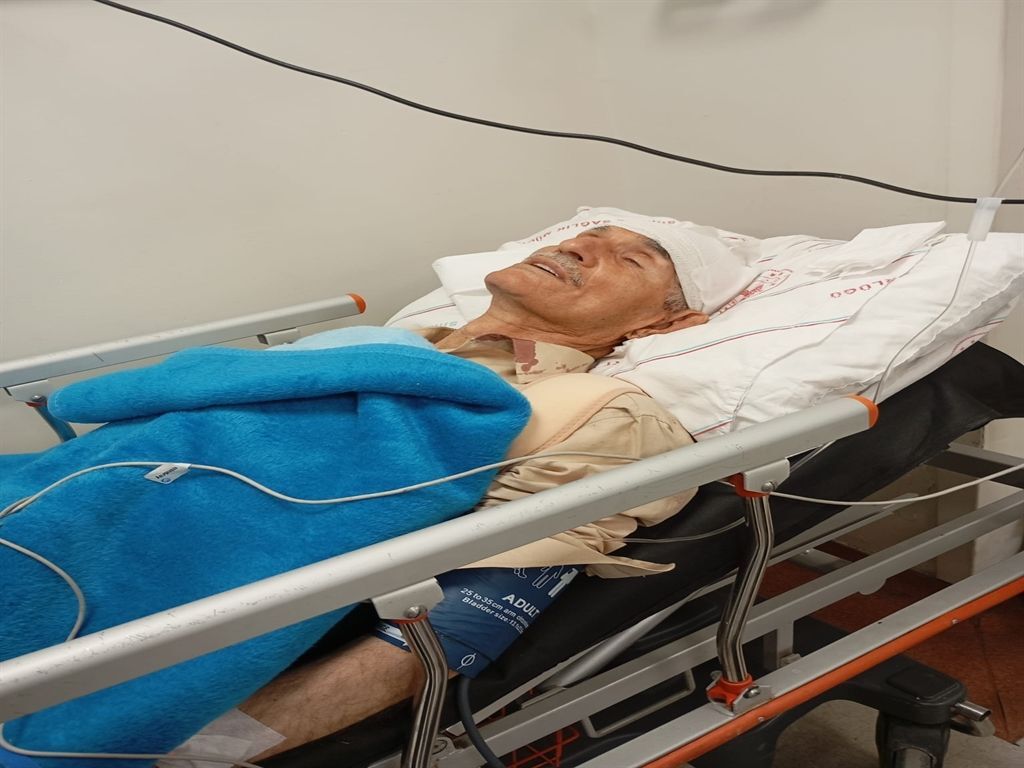 Evinin Önündeki İstinat Duvarından Düşen Yaşlı Adam Ağır Yaralandı! (1)