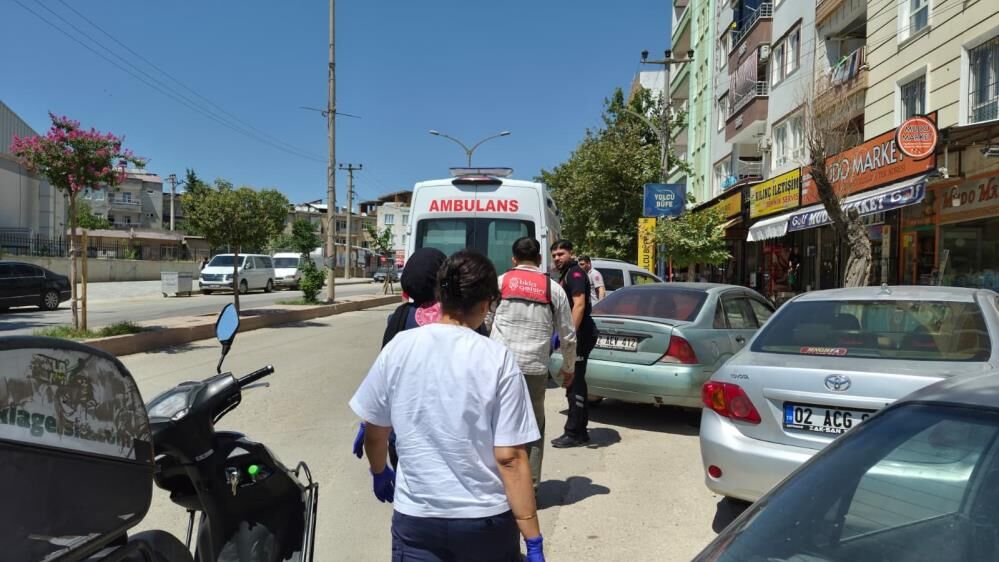 Rögar Kapağı Çukuru Kazaya Davetiye Çıkardı 1 Yaralı! (1)