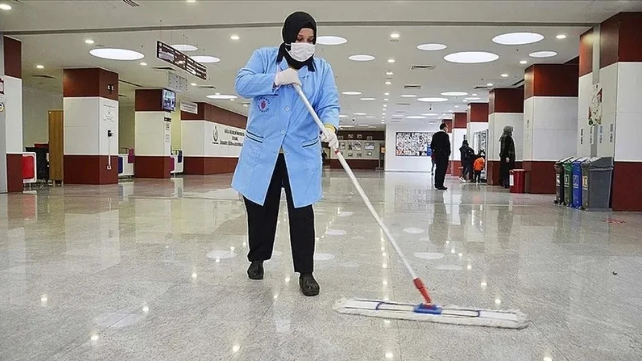 81 Ilde Okullarda Yeni Donem 70 Bin Personel Alinacak