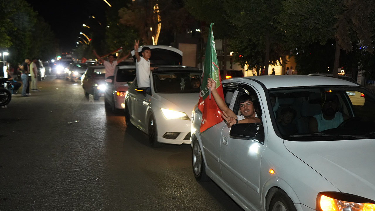 Bismil'de Amedspor'un Liderliği Coşkuyla Kutlandı 5