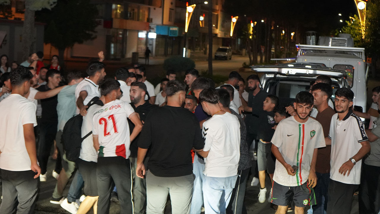 Bismil'de Amedspor'un Liderliği Coşkuyla Kutlandı 7