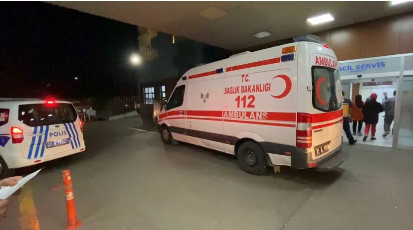 Bos Arazide Bogazindan Bicaklanmis Halde 1453343 432363 (1)