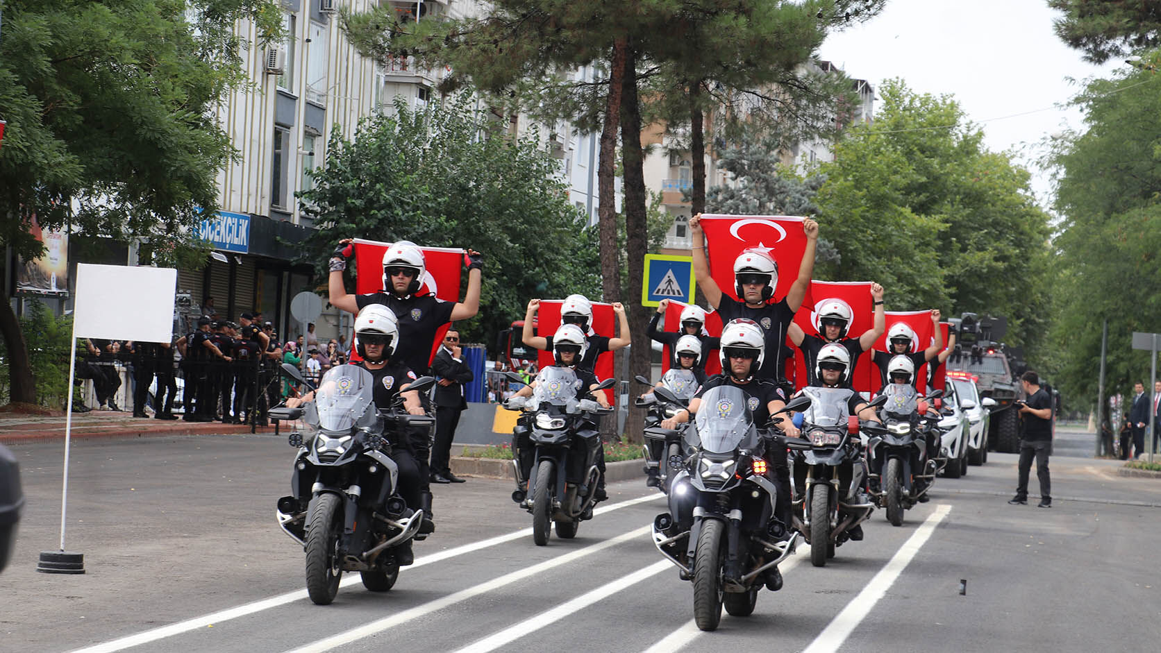 Diyarbakır’da 30 Ağustos Zafer Bayramı Coşkuyla Kutlandı 5