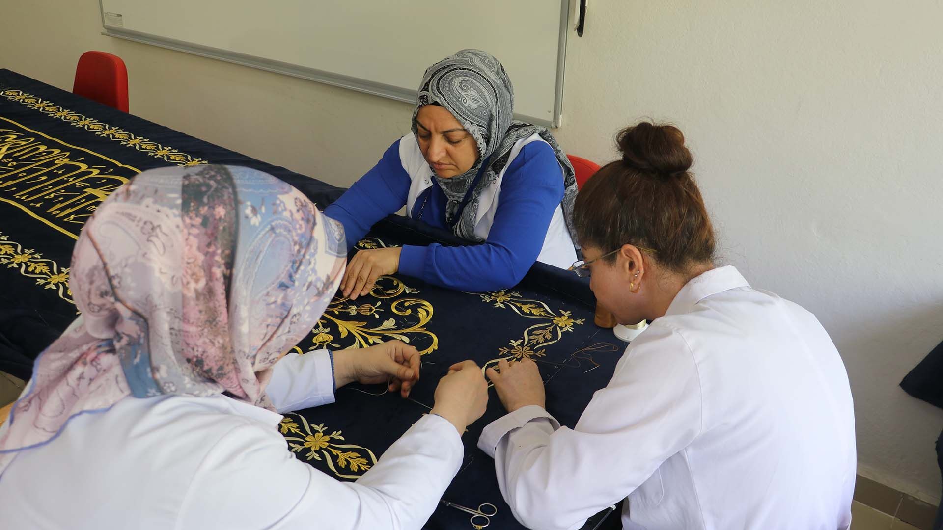 Diyarbakır’da İlmek İlmek Tarih, 3. Selim’in Örtüsü Dokunuyor! 1