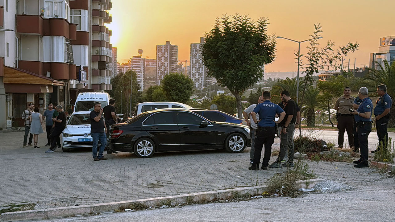 Husumetlisini, Eşini Ve Oğlunu Vurdu, Baba Ve Oğlu Öldü, Anne Ağır Yaralı 2