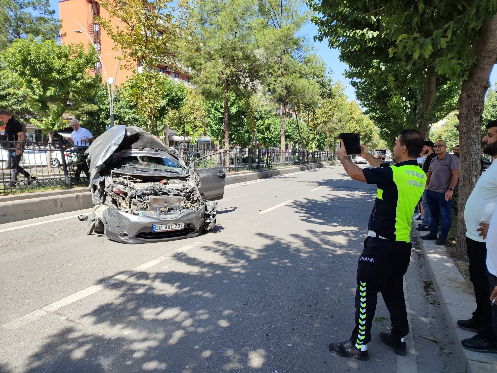Kontrolden çıkan otomobil takla attı: 1 yaralı