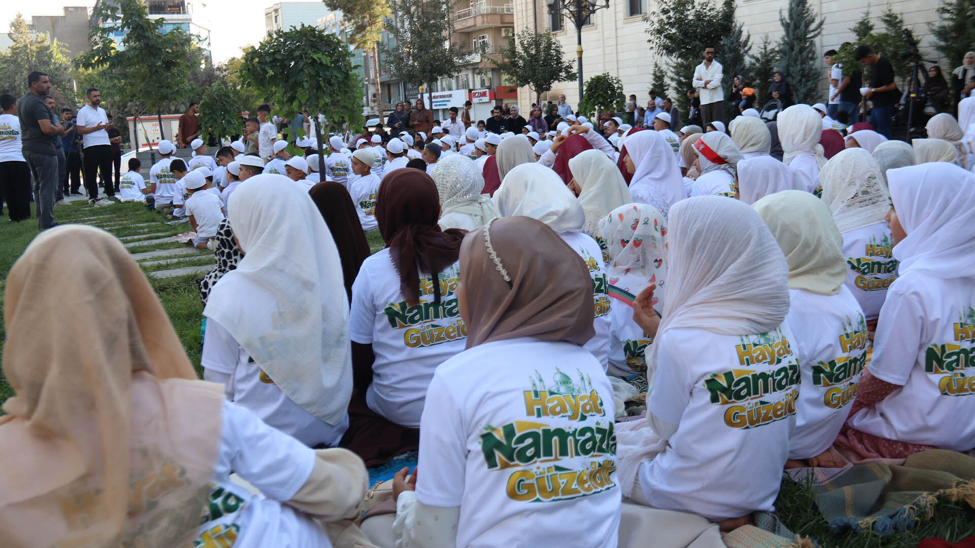 Bismil’de Hayat Namazla Güzeldir Etkinliği Yapıldı 31