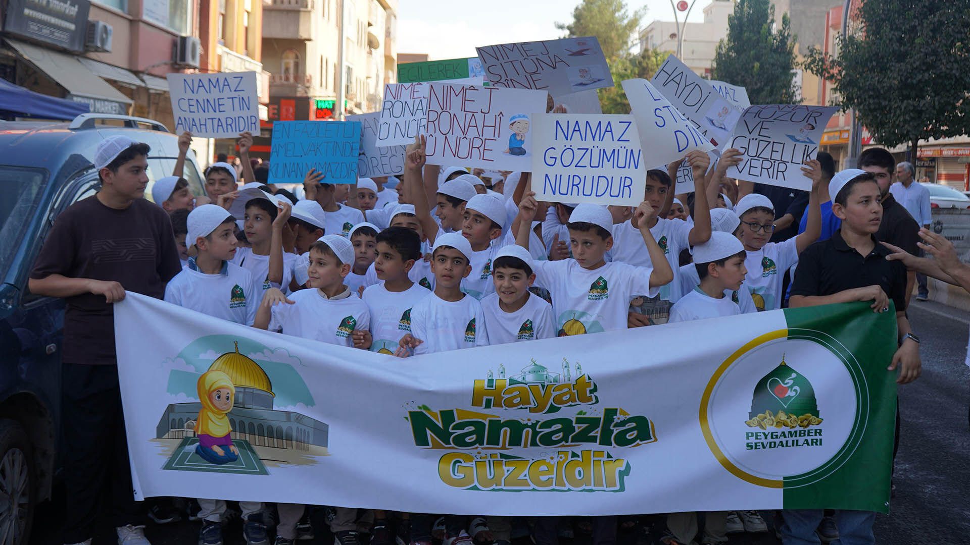Bismil’de Hayat Namazla Güzeldir Etkinliği Yapıldı