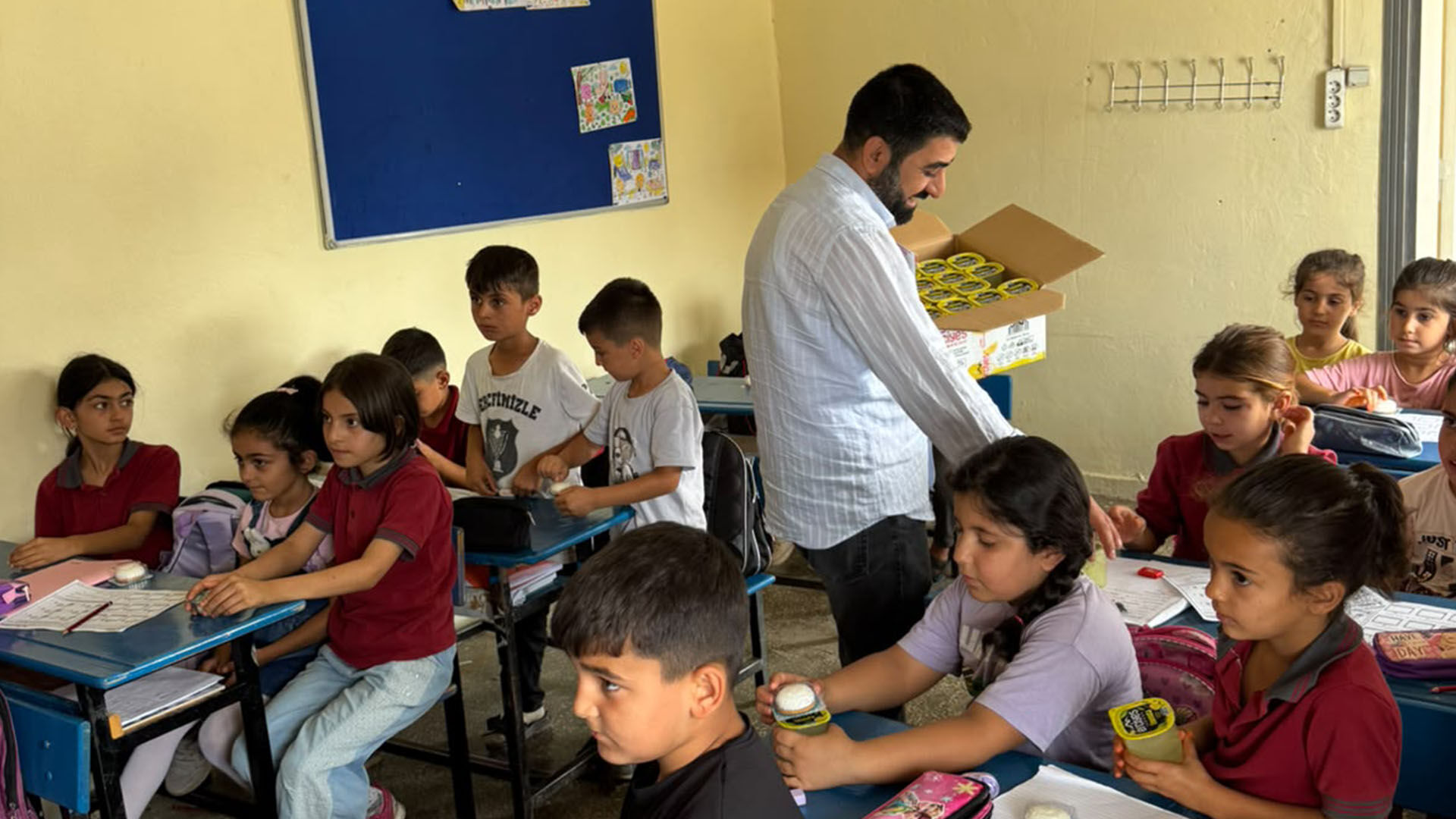 Bismil’de Minik Öğrencilere Destek 1
