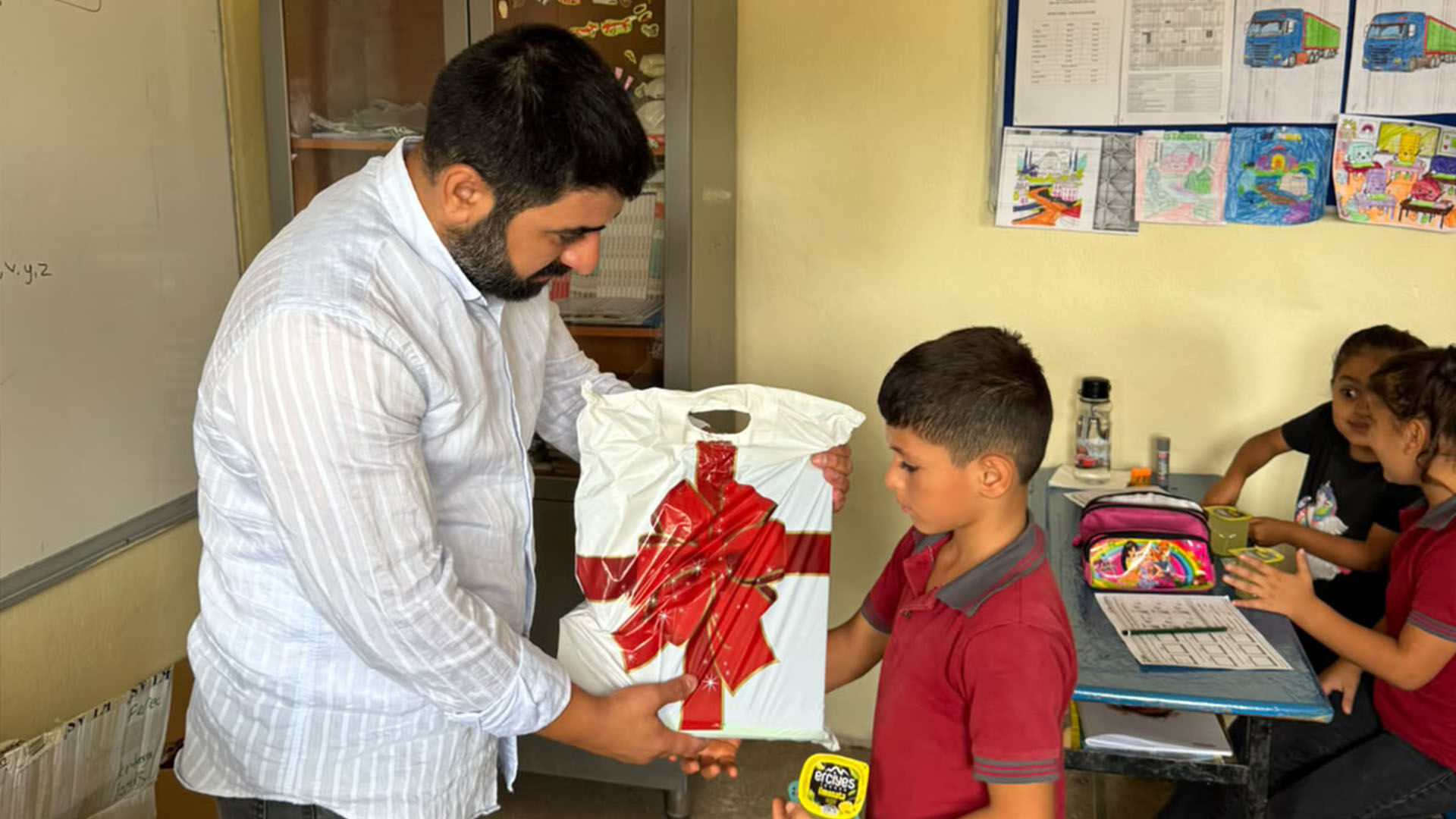 Bismil’de Minik Öğrencilere Destek 2