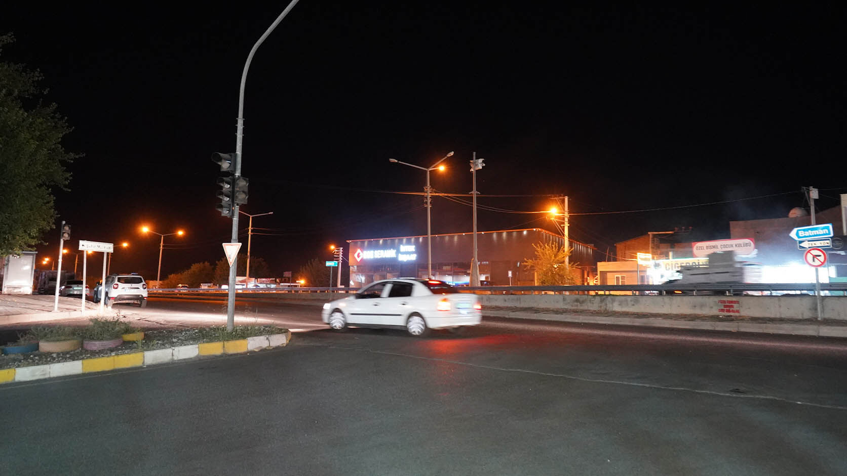 Bismil’de Otomobilin Çarptığı 8 Yaşındaki Çocuk Hayatını Kaybetti 10