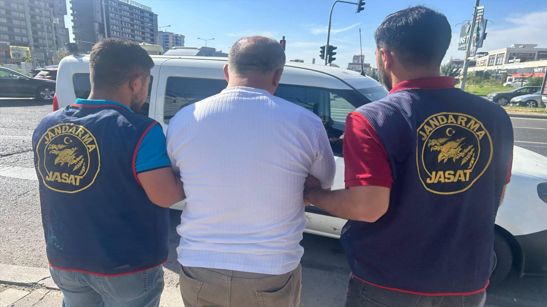 Diyarbakır’da Jandarmadan Aranan 86 Şahıs Yakalandı 1