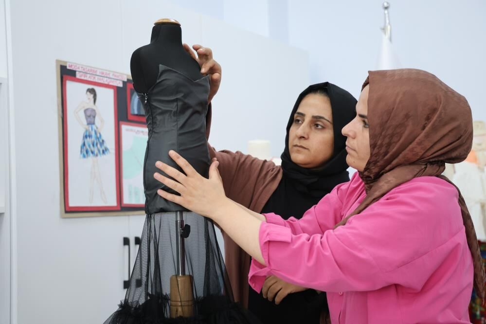 Diyarbakır’ın Kadınları Eğitimle Moda Dünyasına Hazırlanıyor (2)