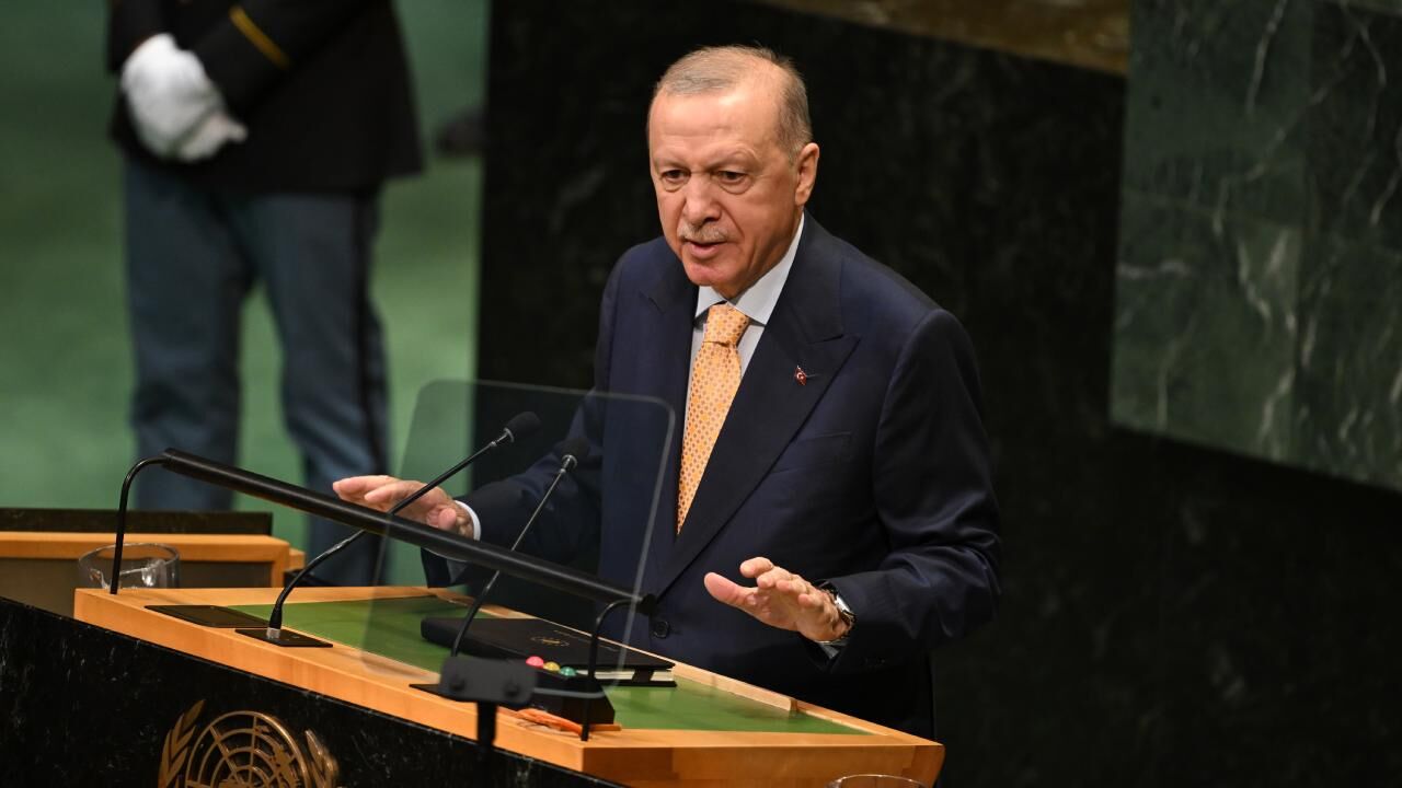 Erdogan Aa 2490400