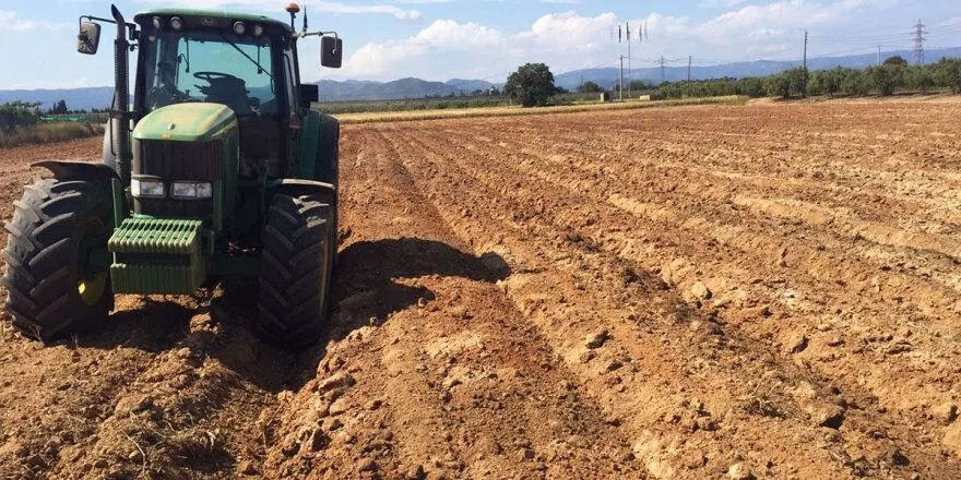 TOPRAK İŞLEME VE ARAZİ HAZIRLIĞI HİZMETİ ALINACAKTIR