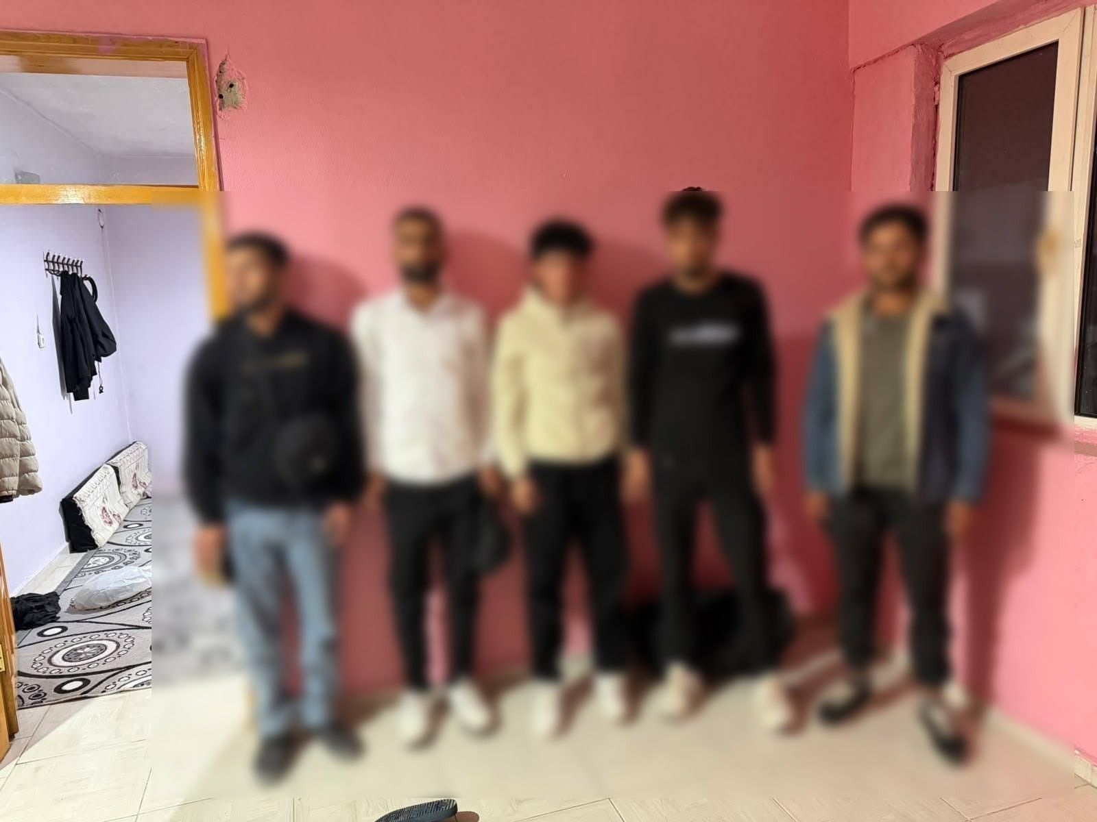 A W815772 03