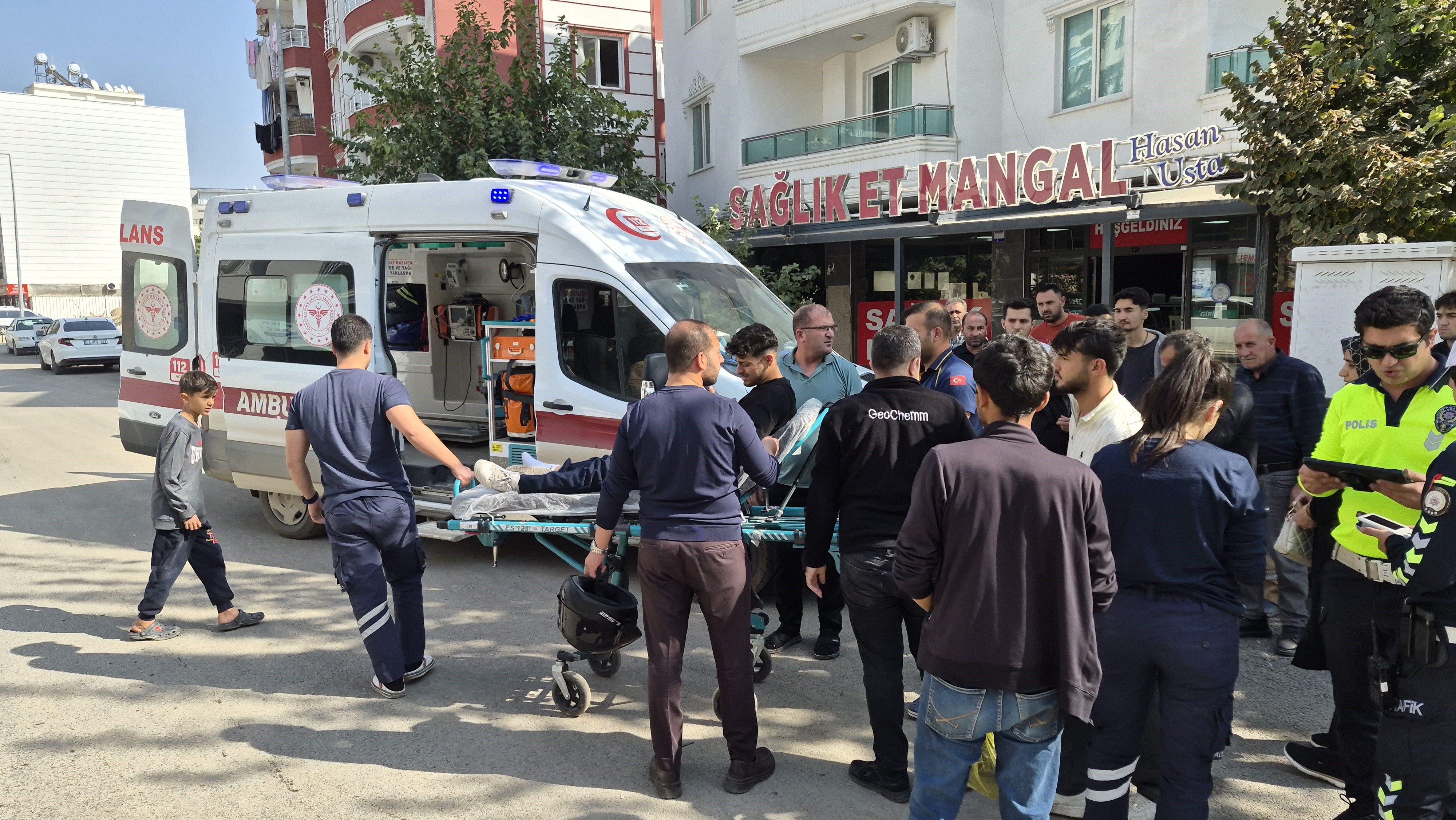 İki aracın karıştığı kazada motosiklet sürücüsü yaralandı