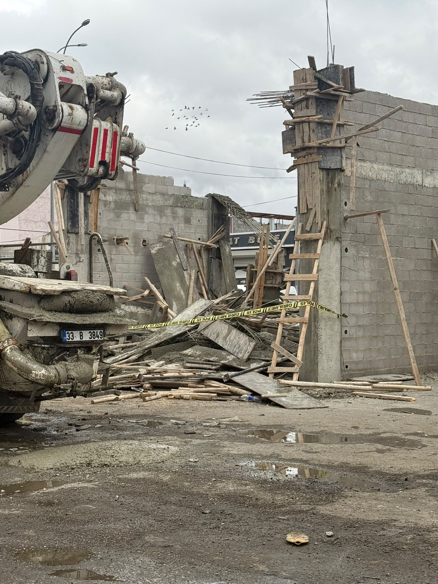 A W821129 01