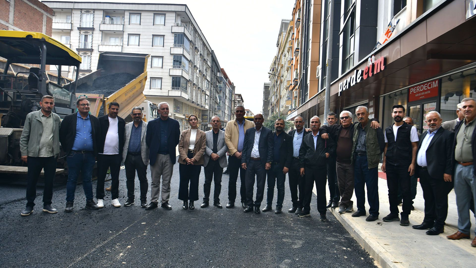 Bismil'de Asfalt Çalışmaları Başladı, 6 Bin Metrekarelik Yol Yenileniyor 4