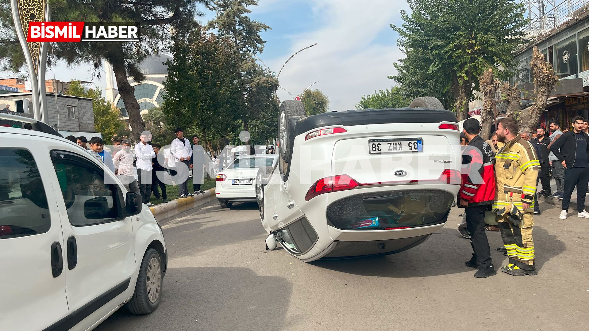 Bismil’de Otomobil Takla Attı 65 Yaşındaki Sürücü Yaralandı