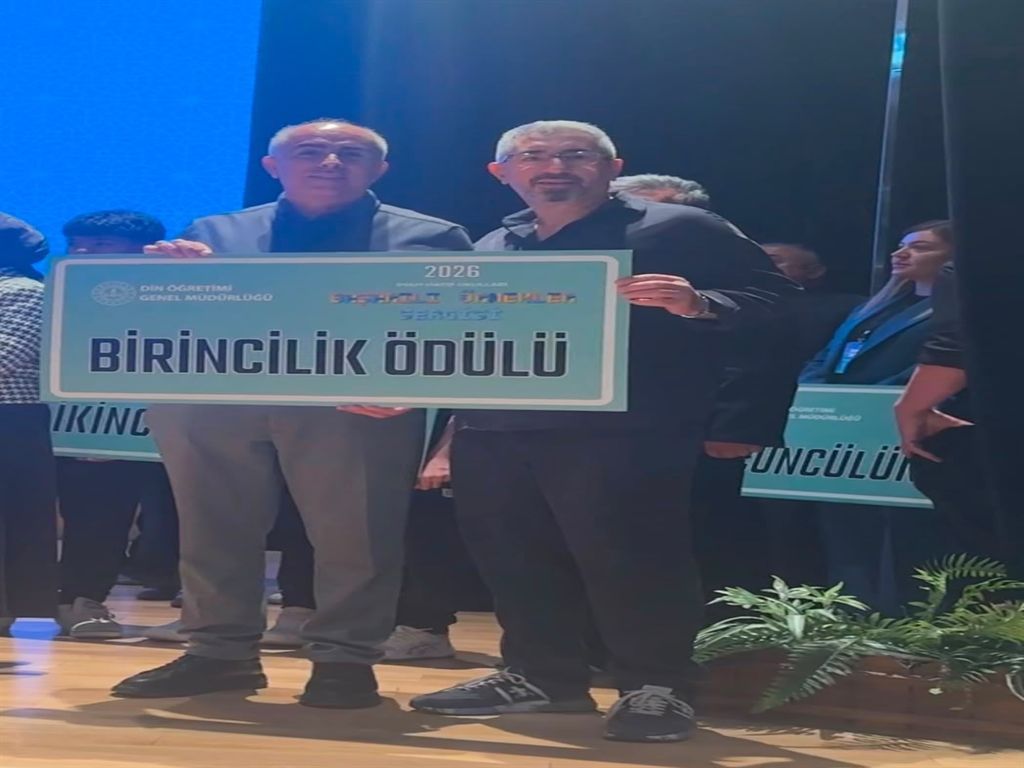 Diyarbakırlı Öğrencilerin Mozaik Projesine Ankara'da Birincilik Ödülü (1)