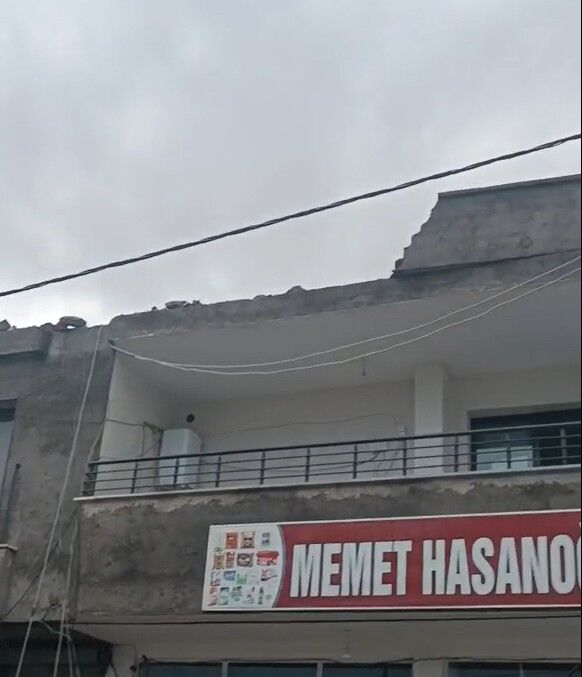Minare Östüne Çüken Ev