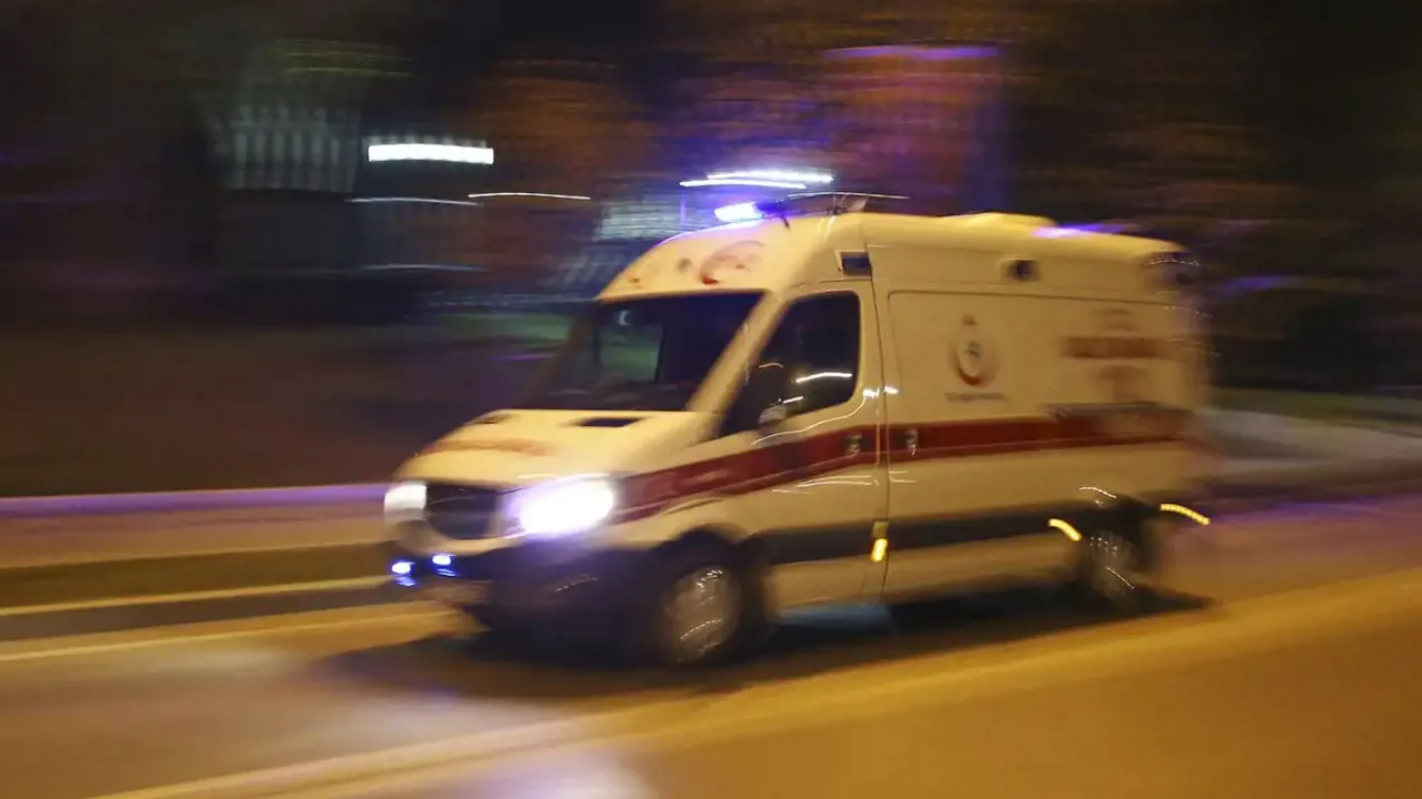 Siirt Şirvan'da Trafik Kazasında Hamile Kadın Ağır Yaralandı