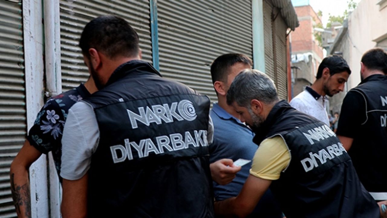 Diyarbakır ve 6 ilde Narkogüç-36 operasyonu: 2 ton 350 kilogram uyuşturucu ele geçirildi