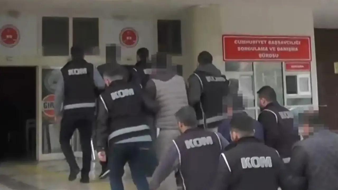 Şanlıurfa'da 9 Kişi Tutuklandı