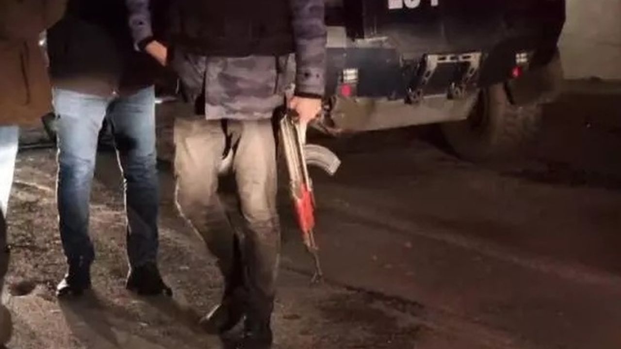 Sarıyer'de silahlı çatışma: 2'si polis 5 yaralı