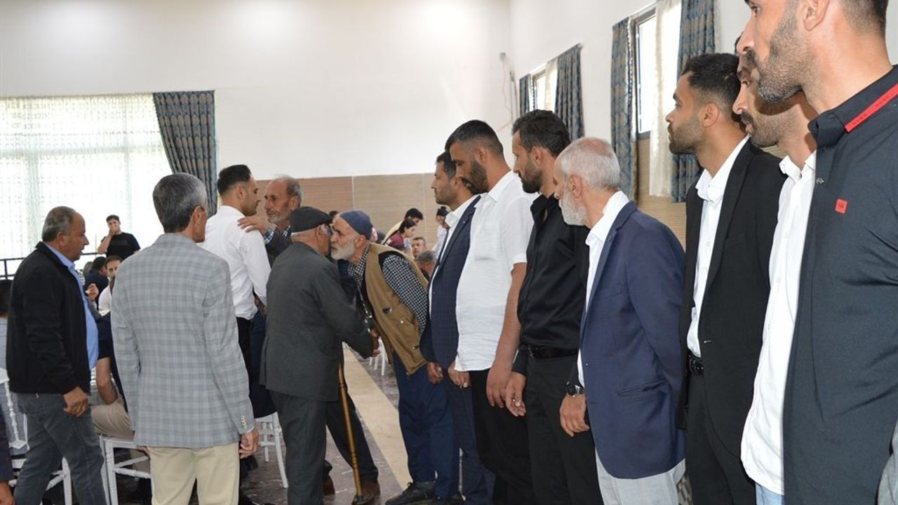 Akraba İki Aile Arasındaki Husumet Düzenlenen Barı