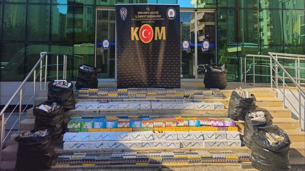 Kamyon Lastiklerine Saklanmış 20 bin Paket Kaçak Sigara Ele 