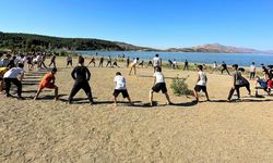 Bismilli Çocuklar ve Gençler Hazar Gölü’nde tatil yaptı