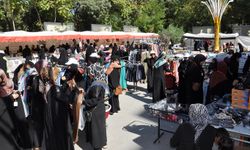 Umut Kervanı Batman'da Muhtaç Ailelere Destek İçin Kermes Düzenliyor