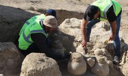 Hasankeyf'te Arkeologlar, Cehennem Deresi'nde tarihi bir hazine keşfetti