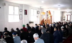 Cuma Hutbesinin Bu Haftaki konusu: Camiler ve İmam-Hatip Görevlileri