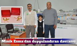 Küçük Esma, altın küpesini Gazze için bağışladı