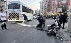 Tır altında kalan motosiklet sürücüsü hayatını kaybetti