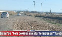 Asfalt yola mıcır döküldü, vatandaşlar isyan etti