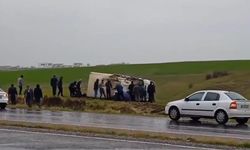 Diyarbakır’da kontrolden çıkan kamyonet takla attı: 5 yaralı