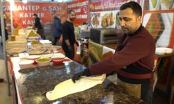 En hızlı kebap yeme yarışmasında heyecan dorukta: Baba oğul bile birbirine rakip oldu