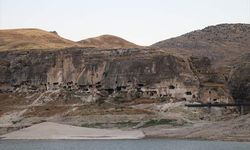 Hasankeyf'te tarihi 6 bin mağara turizme kazandırılmayı bekliyor